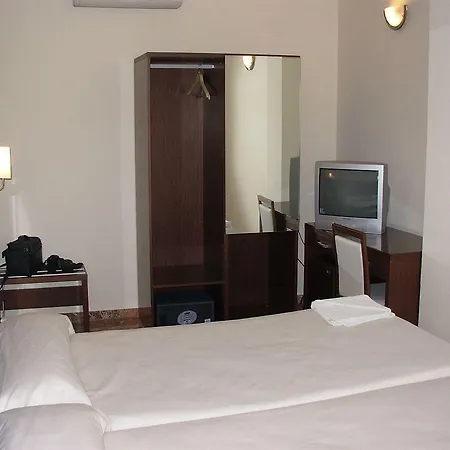 Szálloda Marina 2*