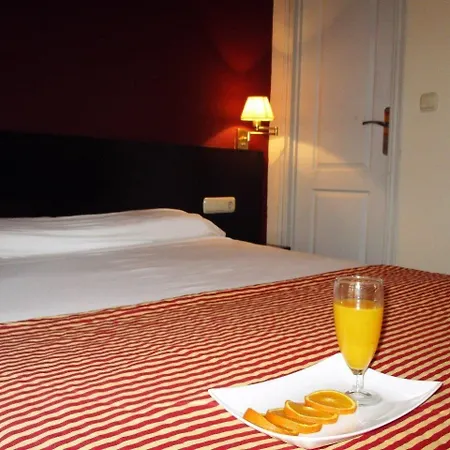Hotel Marina 2*