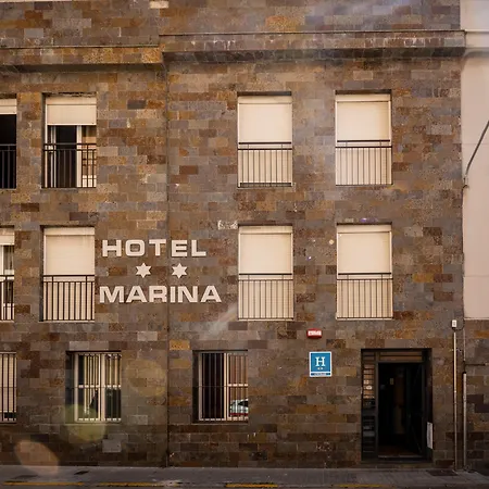 Marina 2*